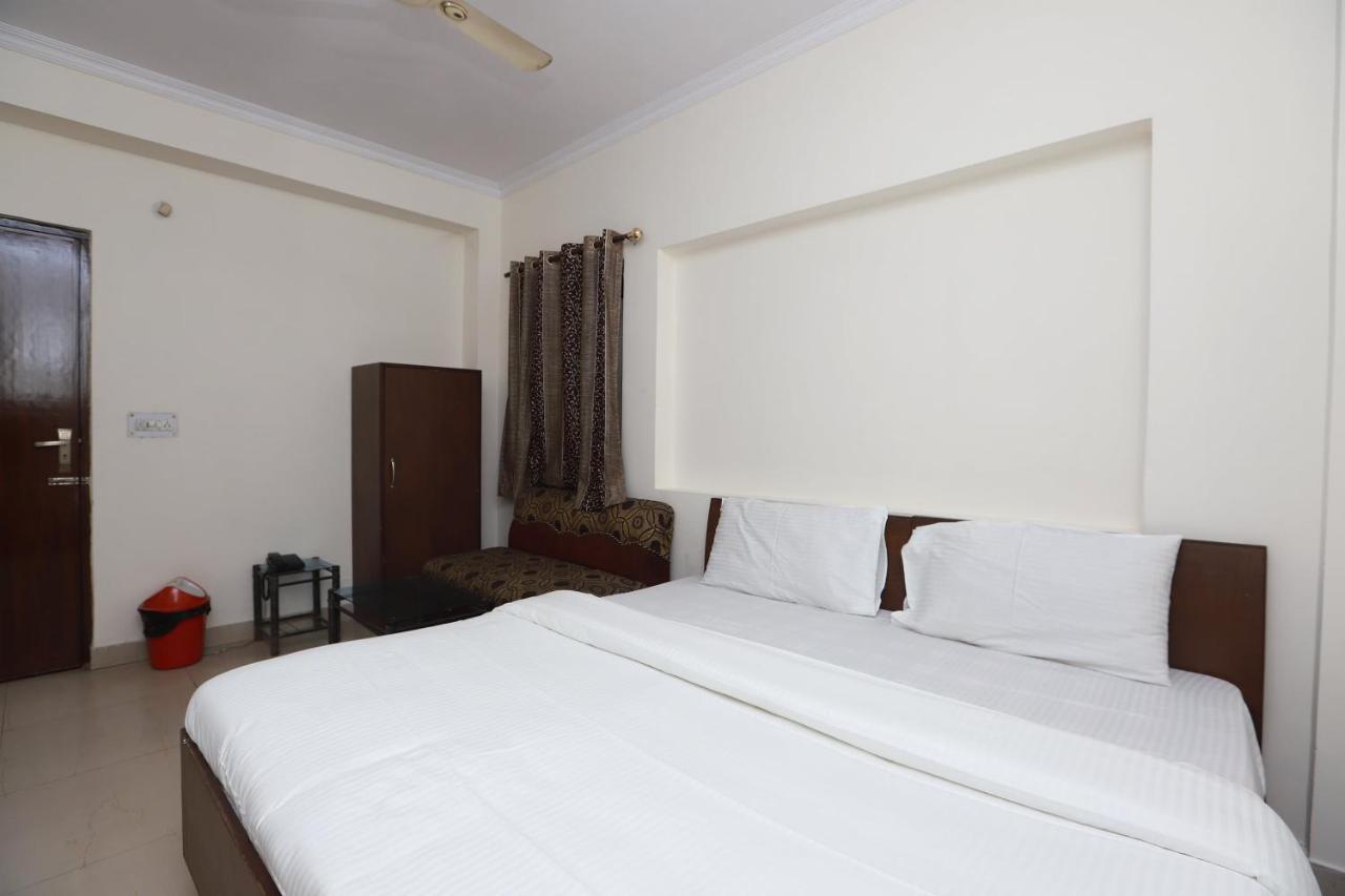 Отель Spot On 29024 Jageer Palace Narela Экстерьер фото